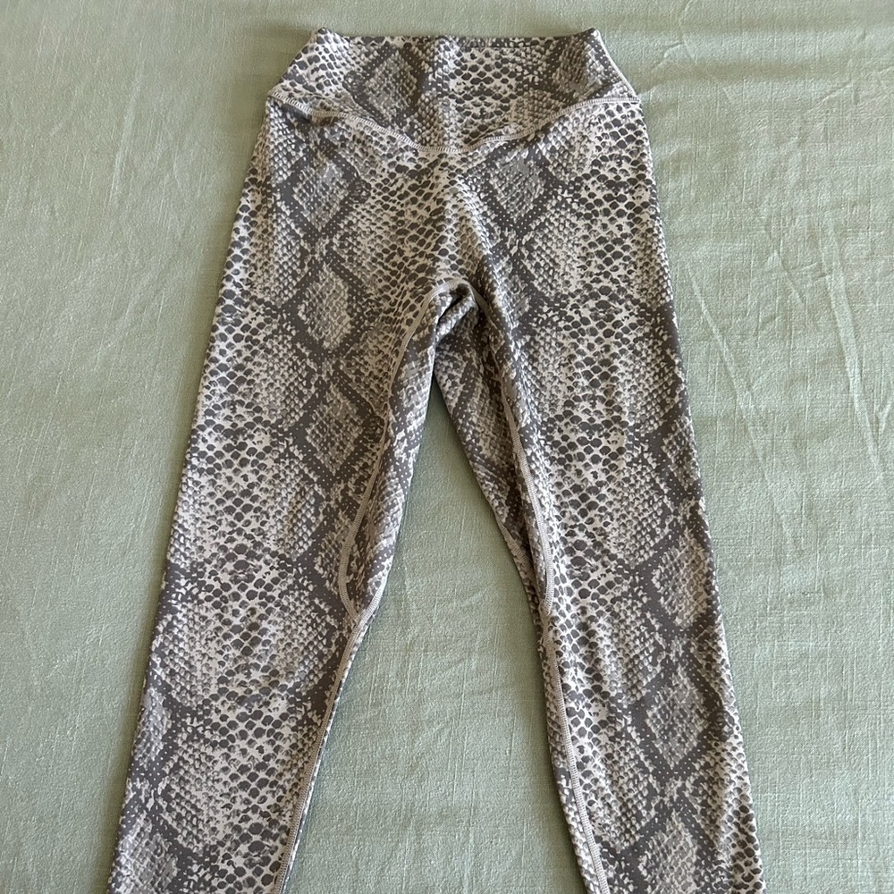 Balance Athletica/Vitality Boa Gray Ascend Pant Size S